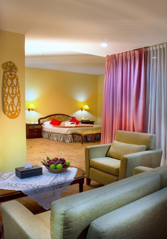 Hotel Mariat Sorong Room photo