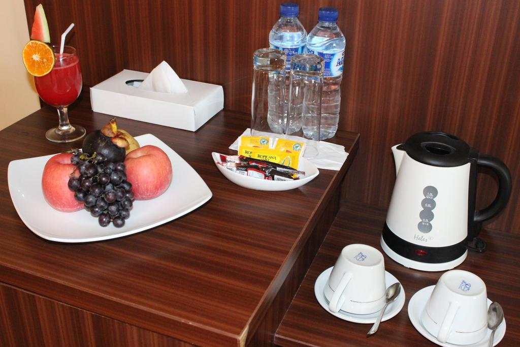 Hotel Mariat Sorong Room photo